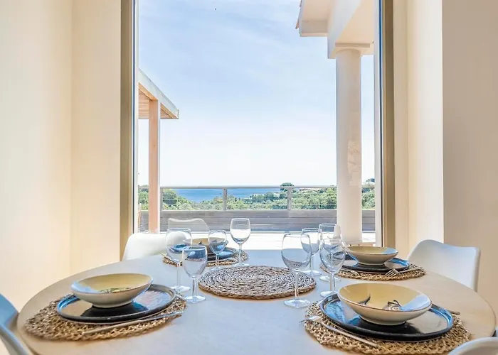 Superbe Vecchio Vue à Pied Villa Porto-Vecchio (Corsica)