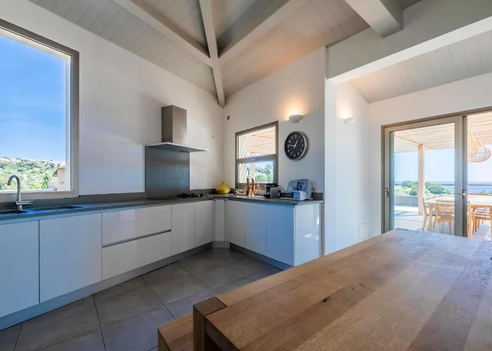 Superbe Vecchio Vue A Pied * פורטו-וישיו