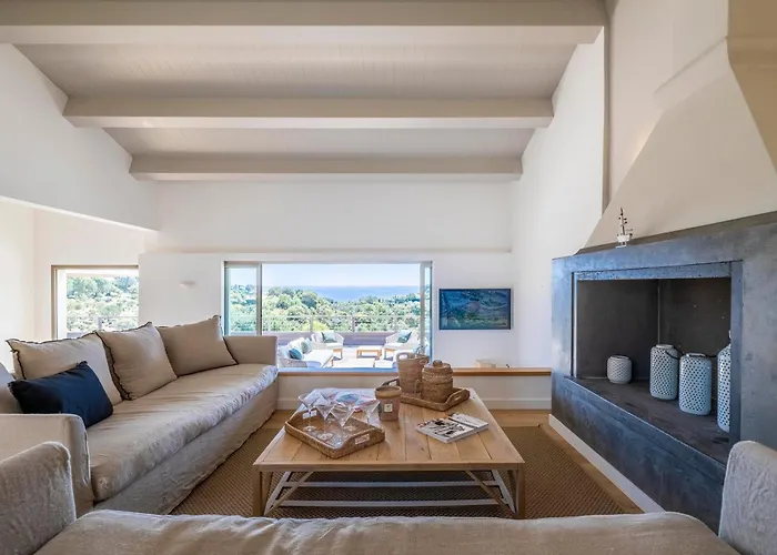 Superbe Vecchio Vue à Pied Porto-Vecchio (Corsica)